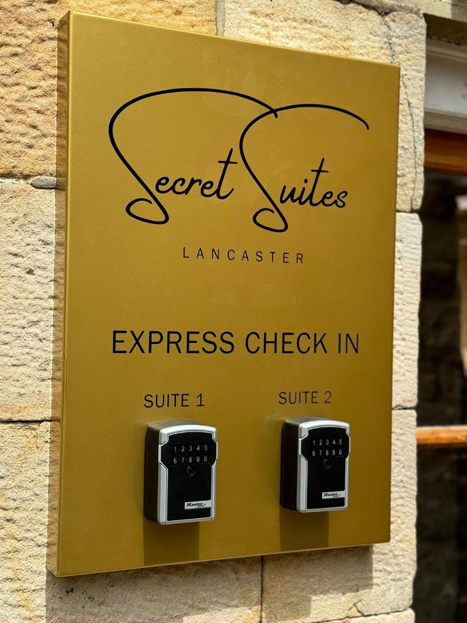 Secret Suites ランカスター エクステリア 写真