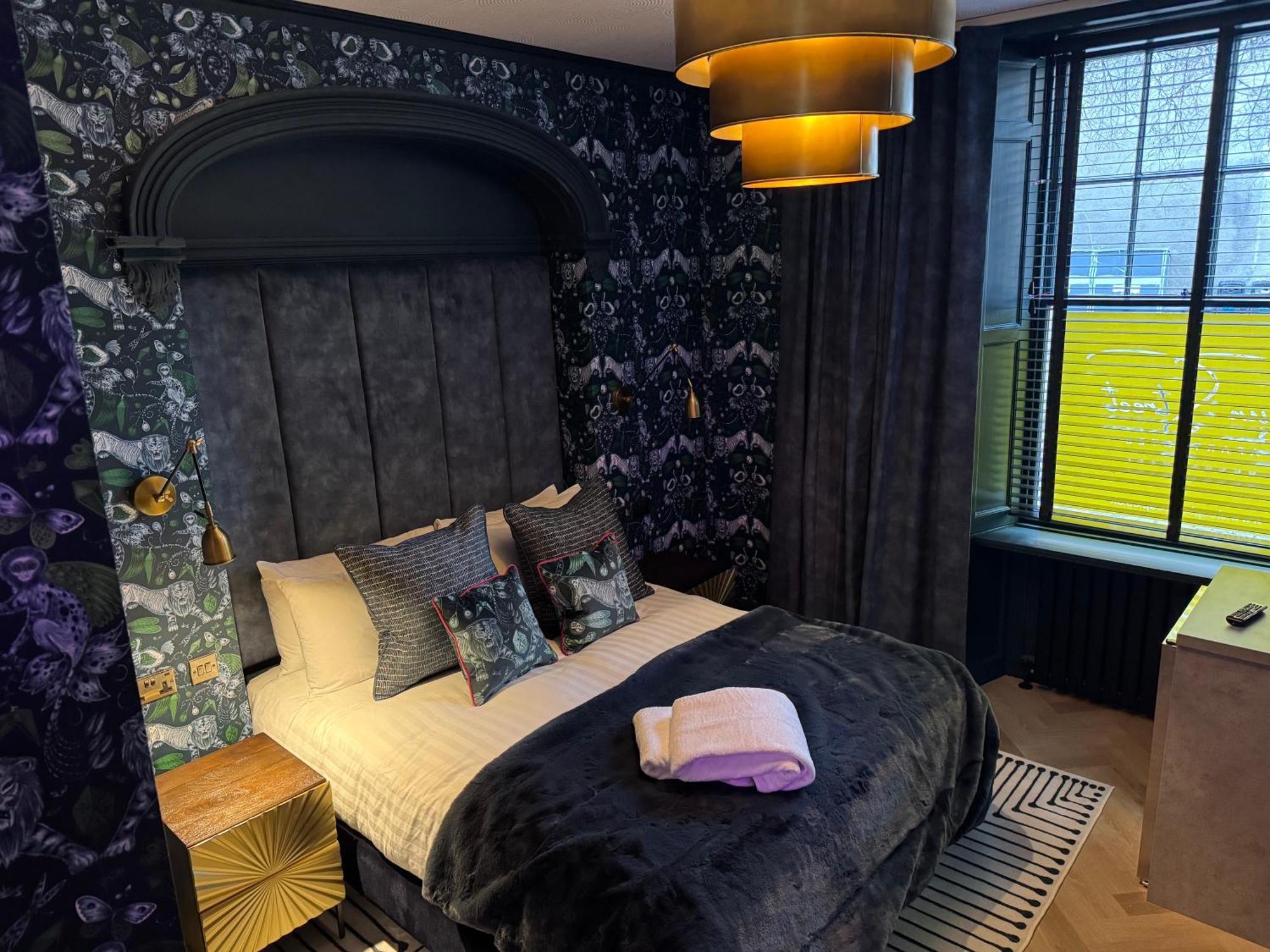 Secret Suites ランカスター エクステリア 写真