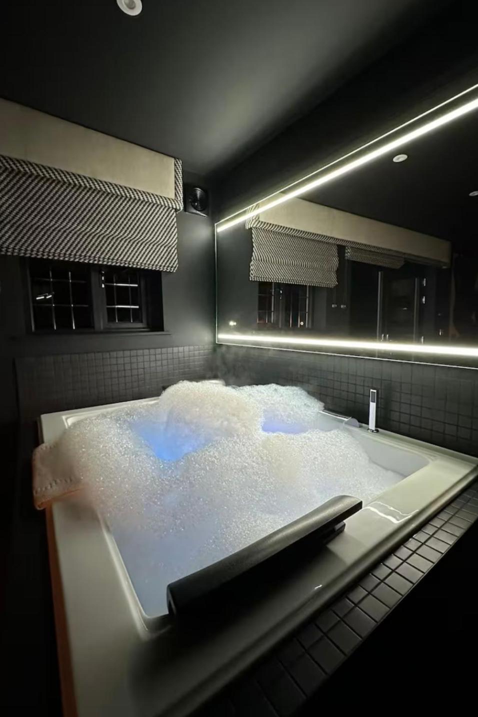 Secret Suites ランカスター エクステリア 写真