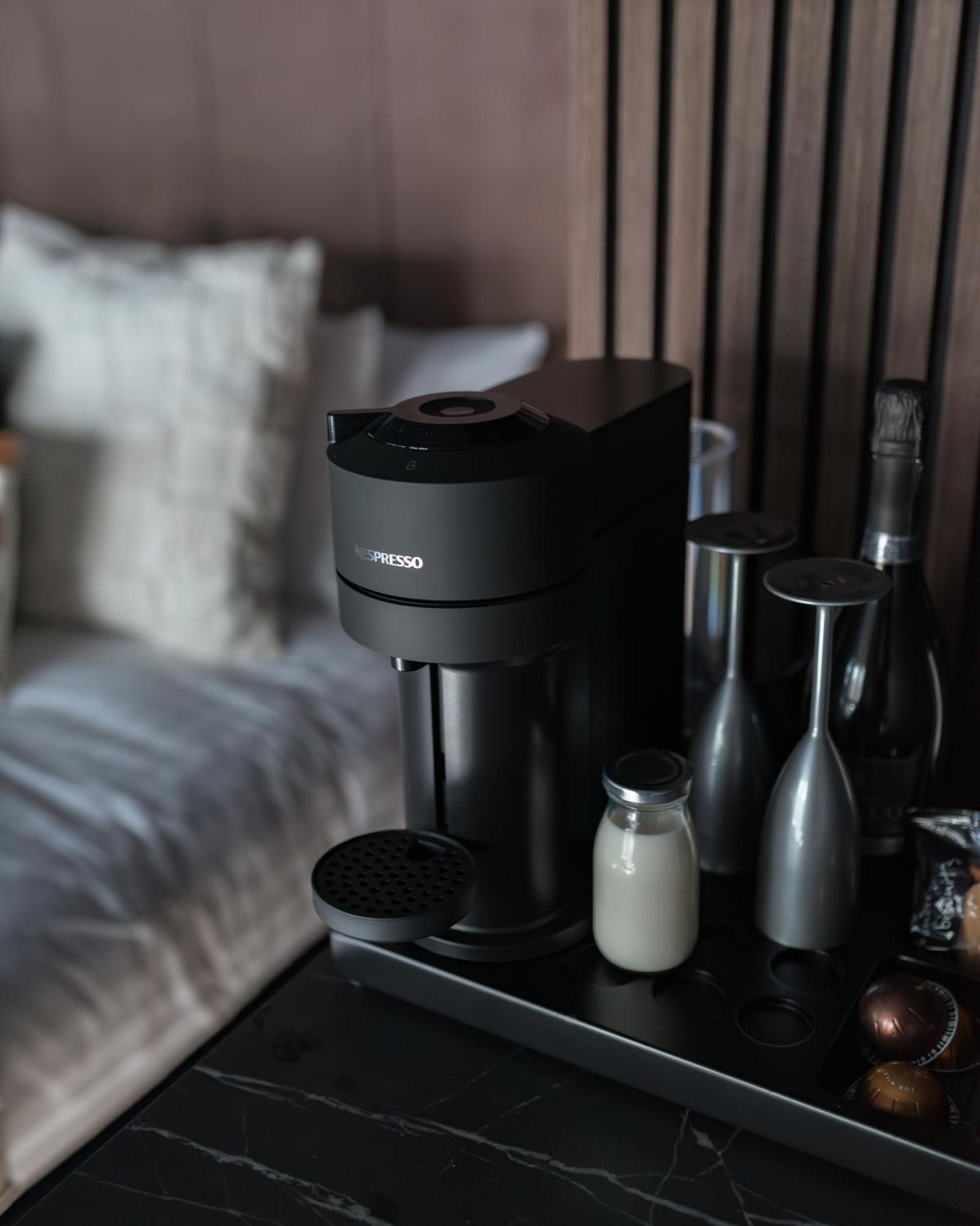 Secret Suites ランカスター エクステリア 写真